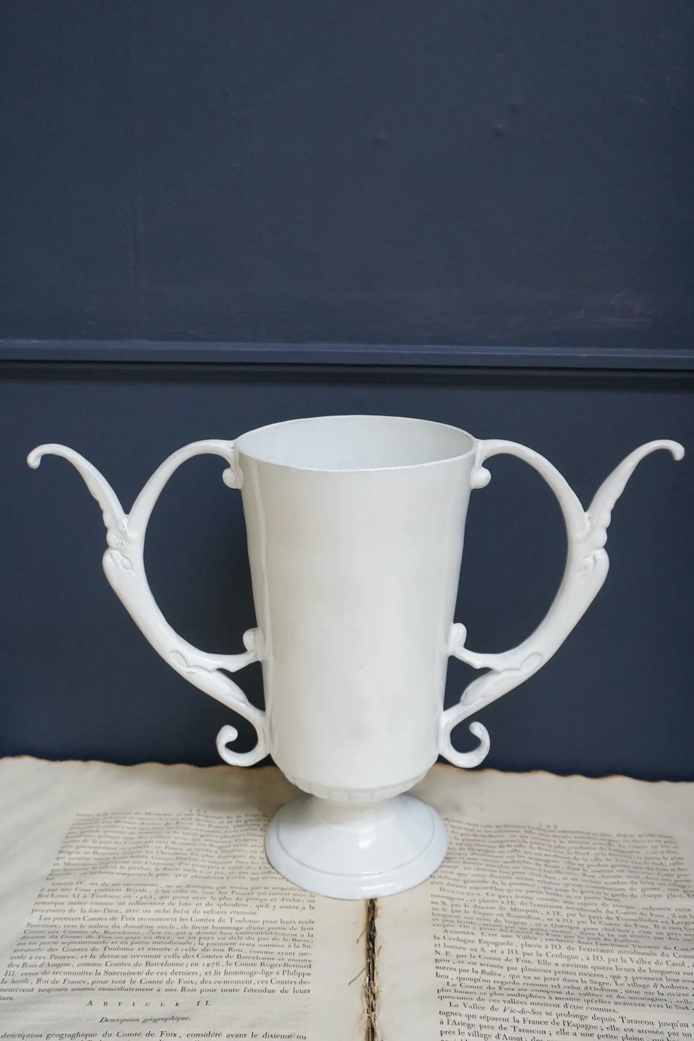 Astier de Villatte Casper Large Vase with Handles