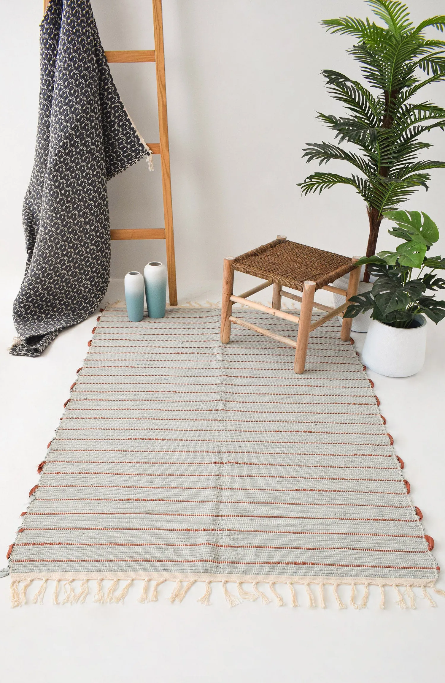 Handmade Recycled Cotton RUG 6 ft x 4 ft (H-RUGS-22-012)