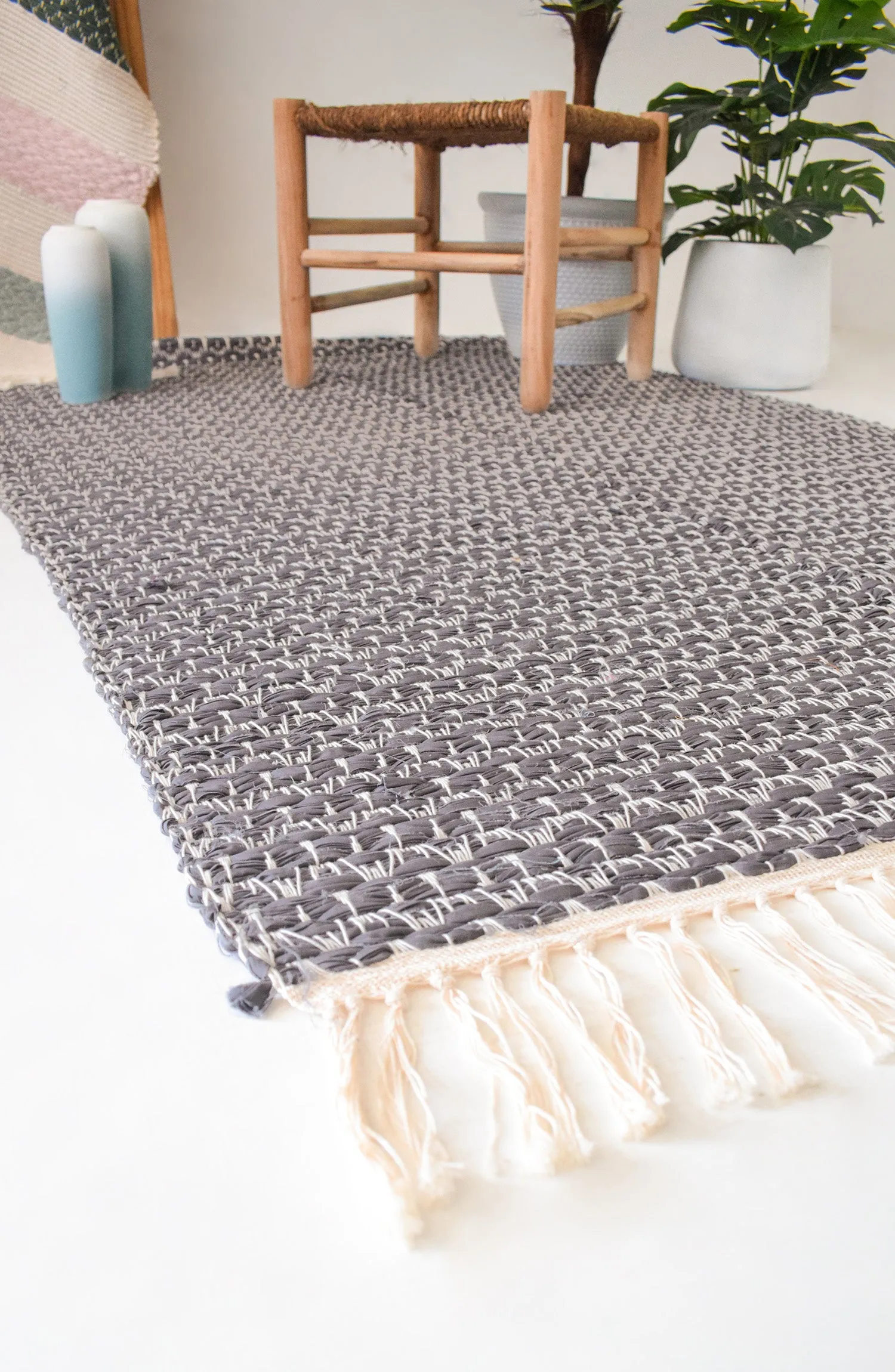 Handmade Recycled Cotton RUG 6.25 ft x 4 ft (H-RUGS-22-007)