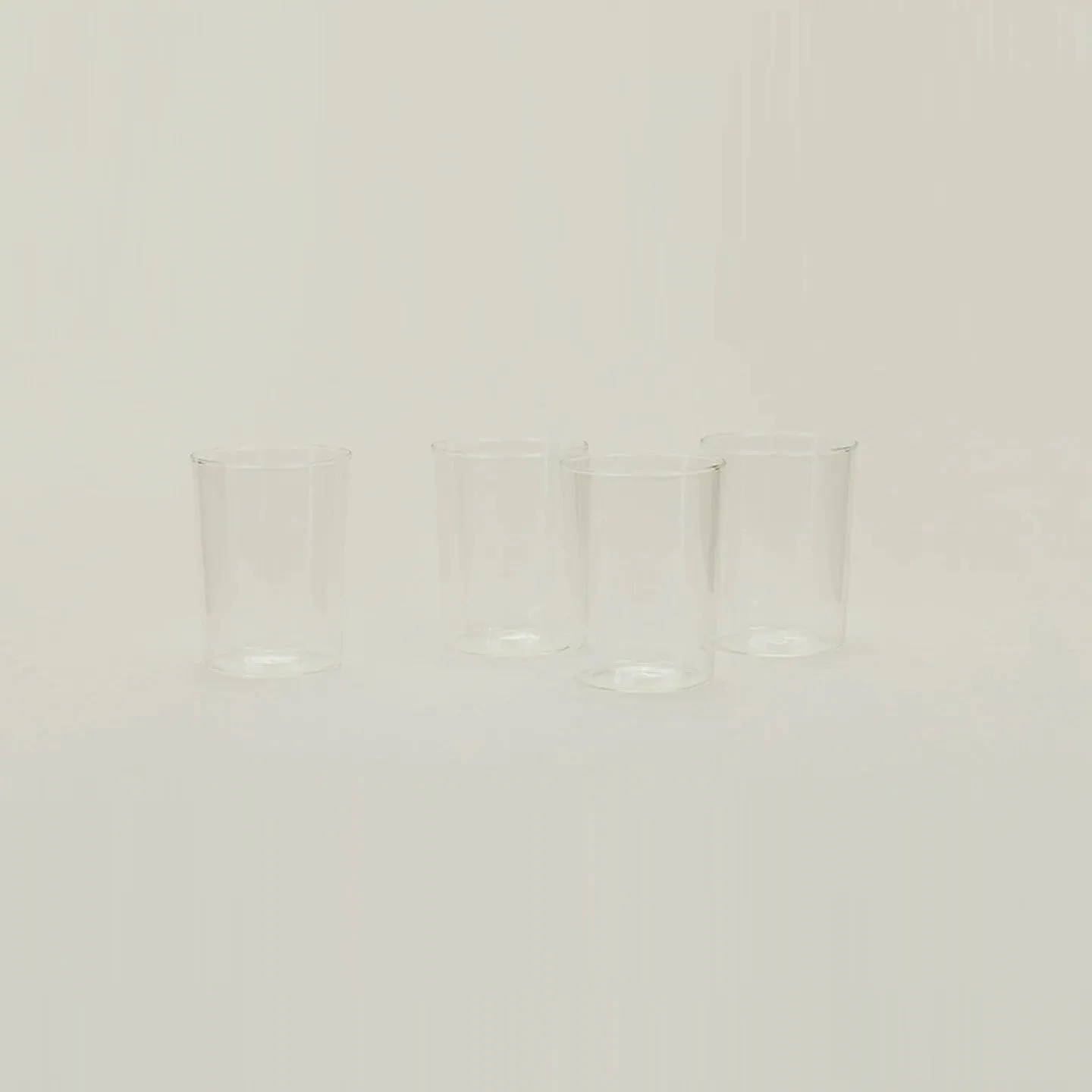 Large Essential Glassware Set of 4 (Clear)