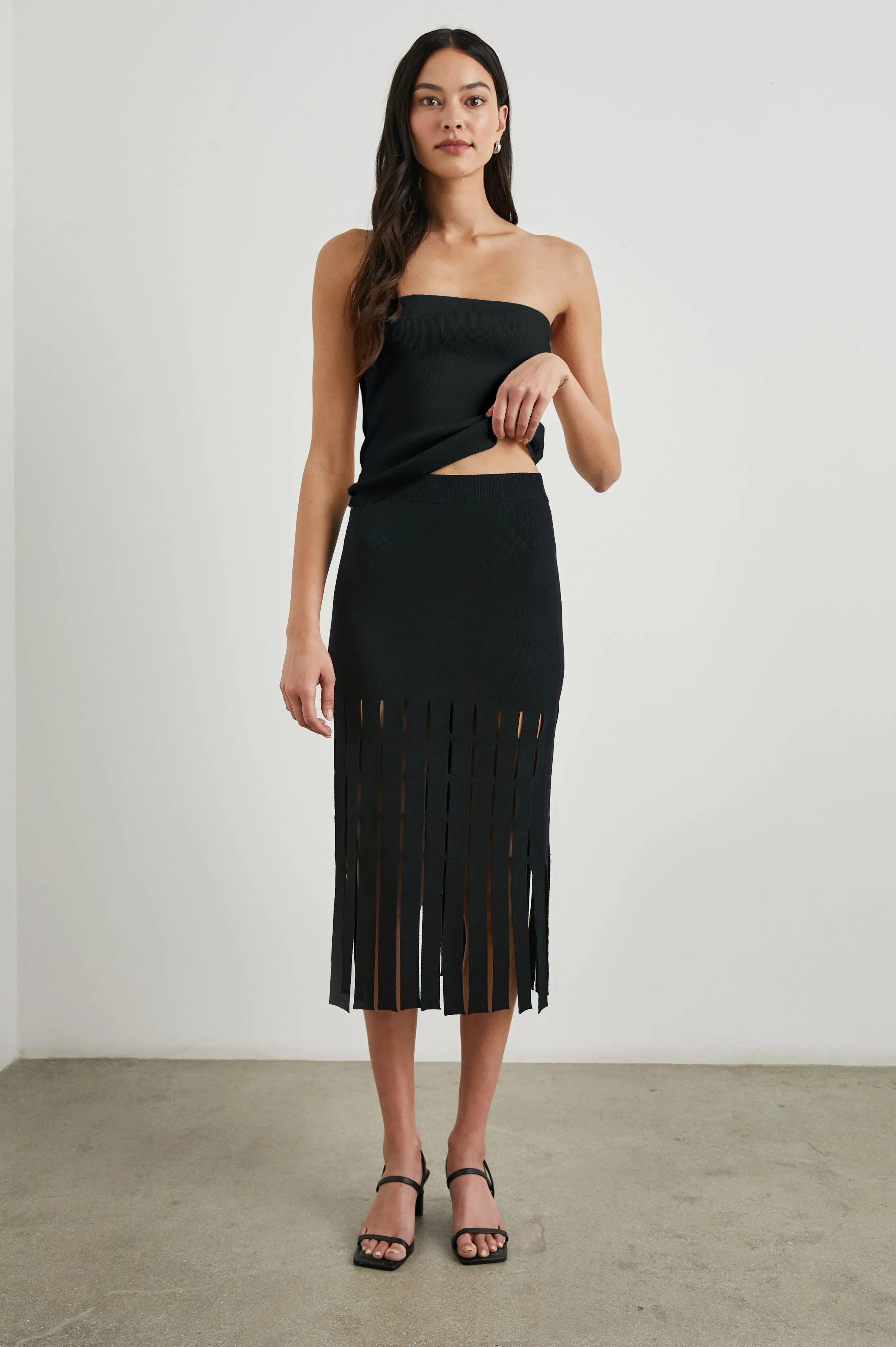 NOLA SKIRT - BLACK