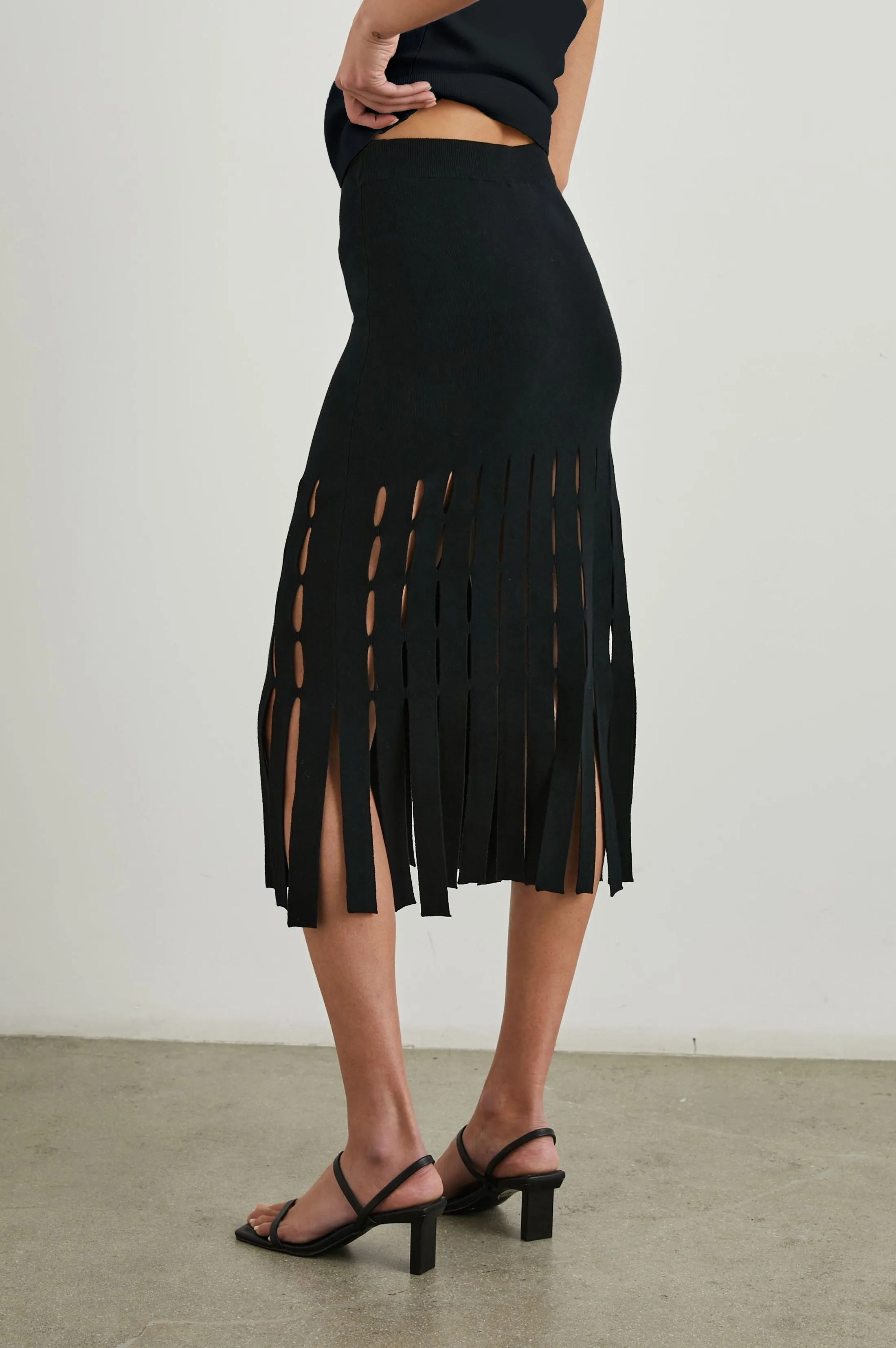 NOLA SKIRT - BLACK