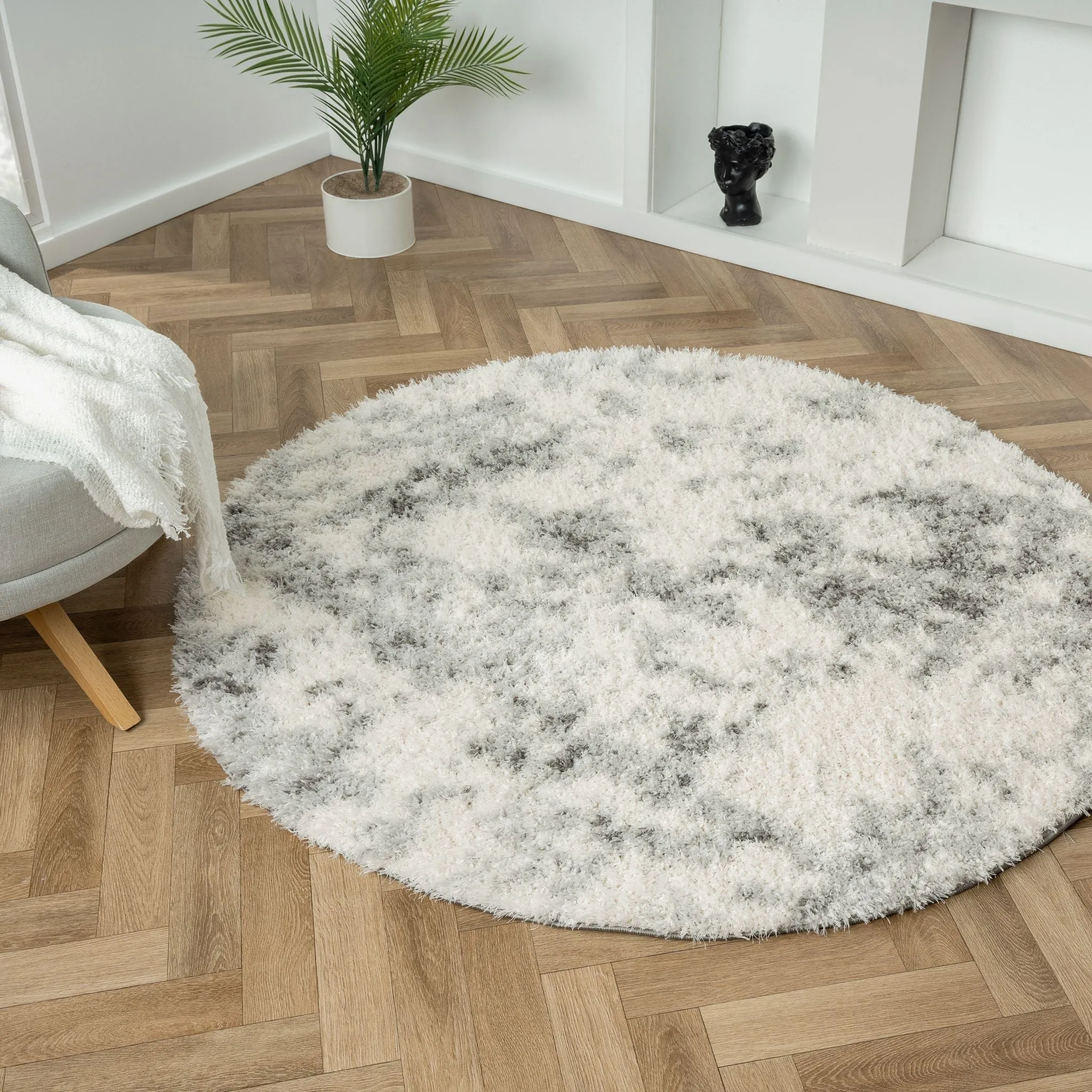 Plushy 389 Ash Round Rug - Chic Grey Round Rug