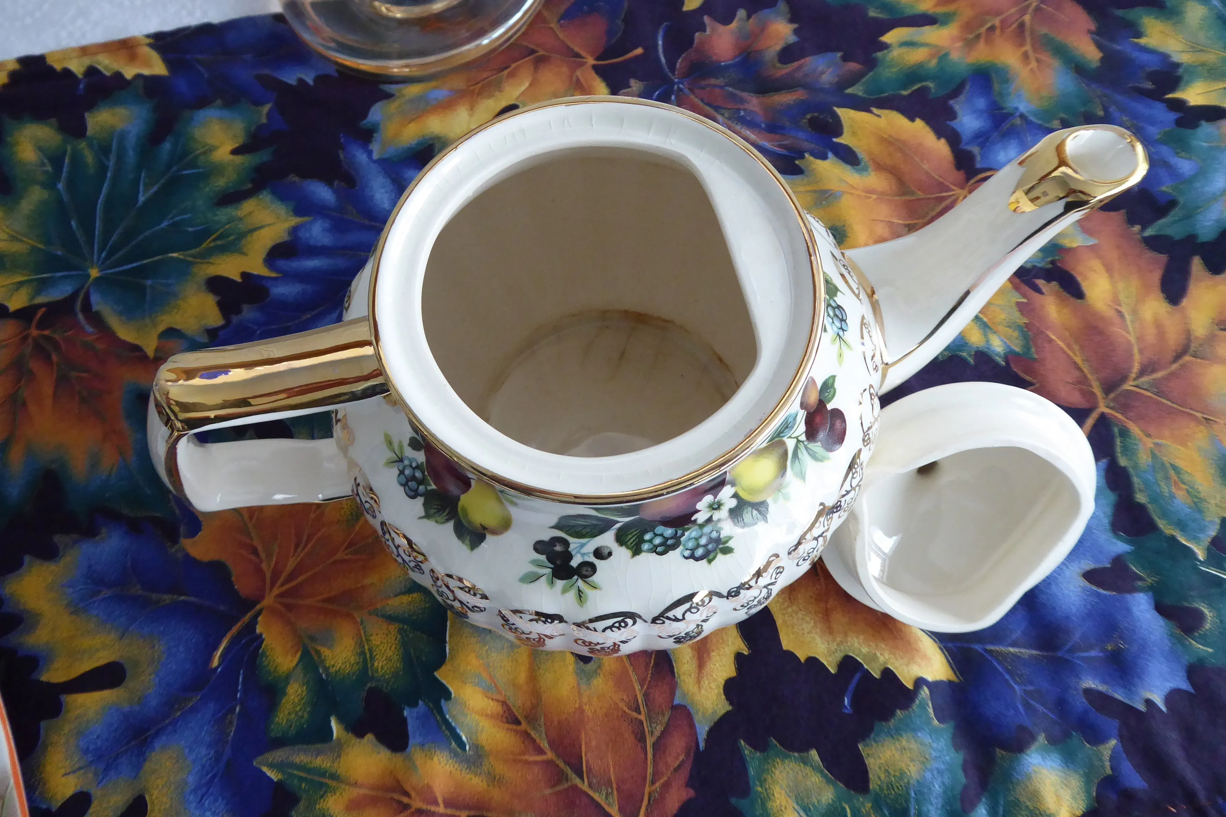 Sadler Fruit Teapot Gold Grape Overlay 1950s Large Original Sticker Vintage Tea Pot 4-6 Cups