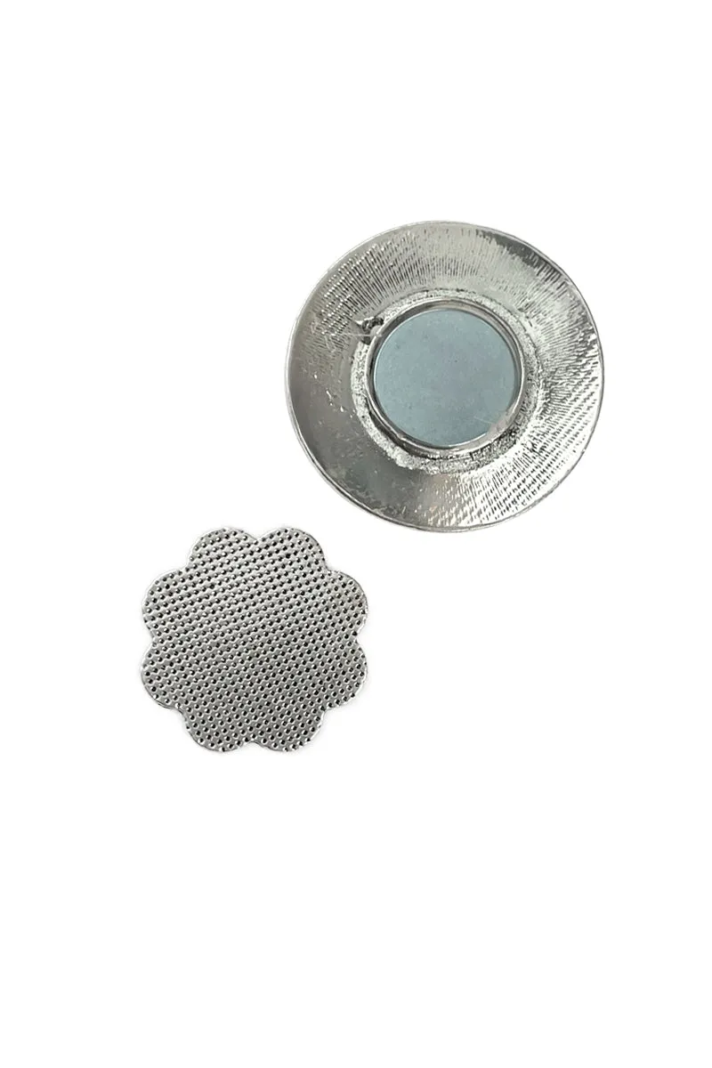 Swirl Magnetic Brooch