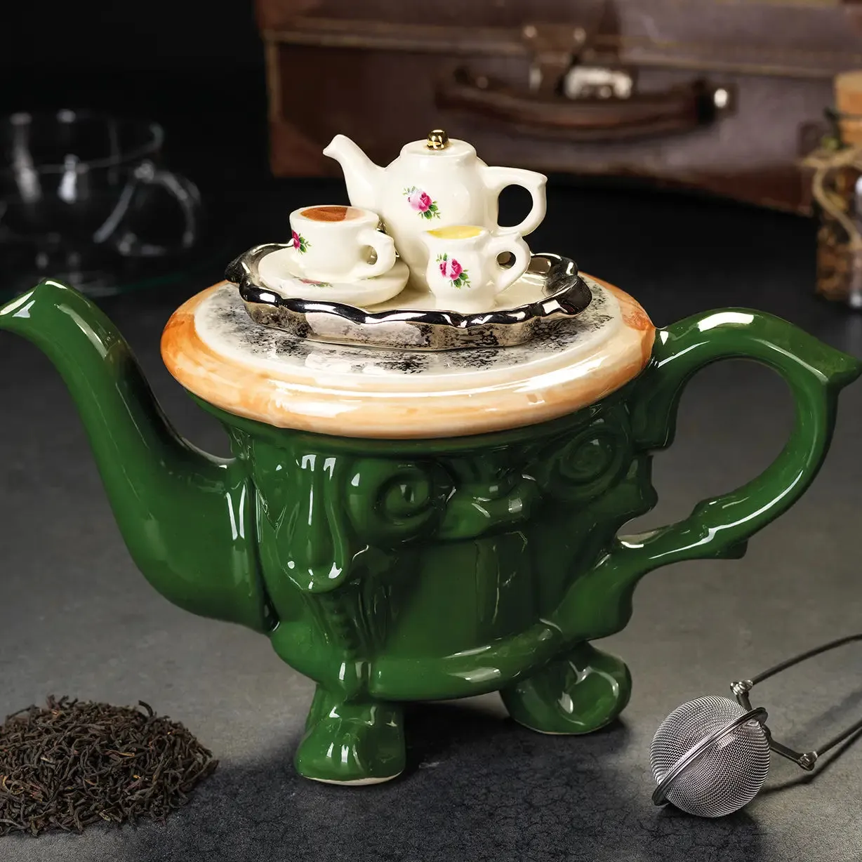 Tea in the Garden Teapot